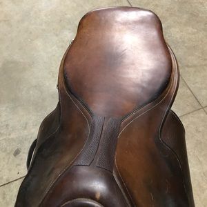 16” schooling saddle